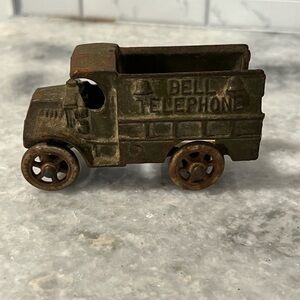 Vintage 1920’s Hubley Green Bell Telephone Cast Iron Truck Toy